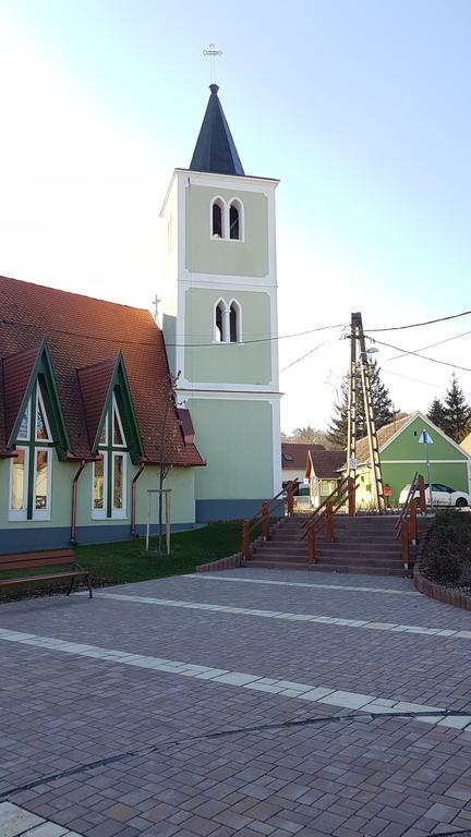 Villa Nora Hévíz 外观 照片