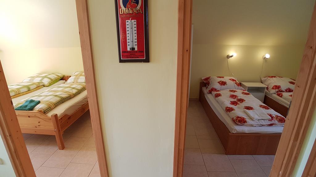 Villa Nora Hévíz 外观 照片